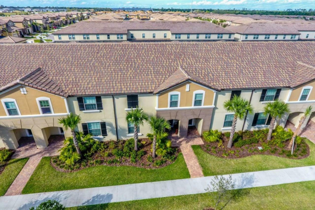 Luxurious Vacation Townhome With Private Pool At Windsor At Westside Ww8948 Kissimmee Exterior foto